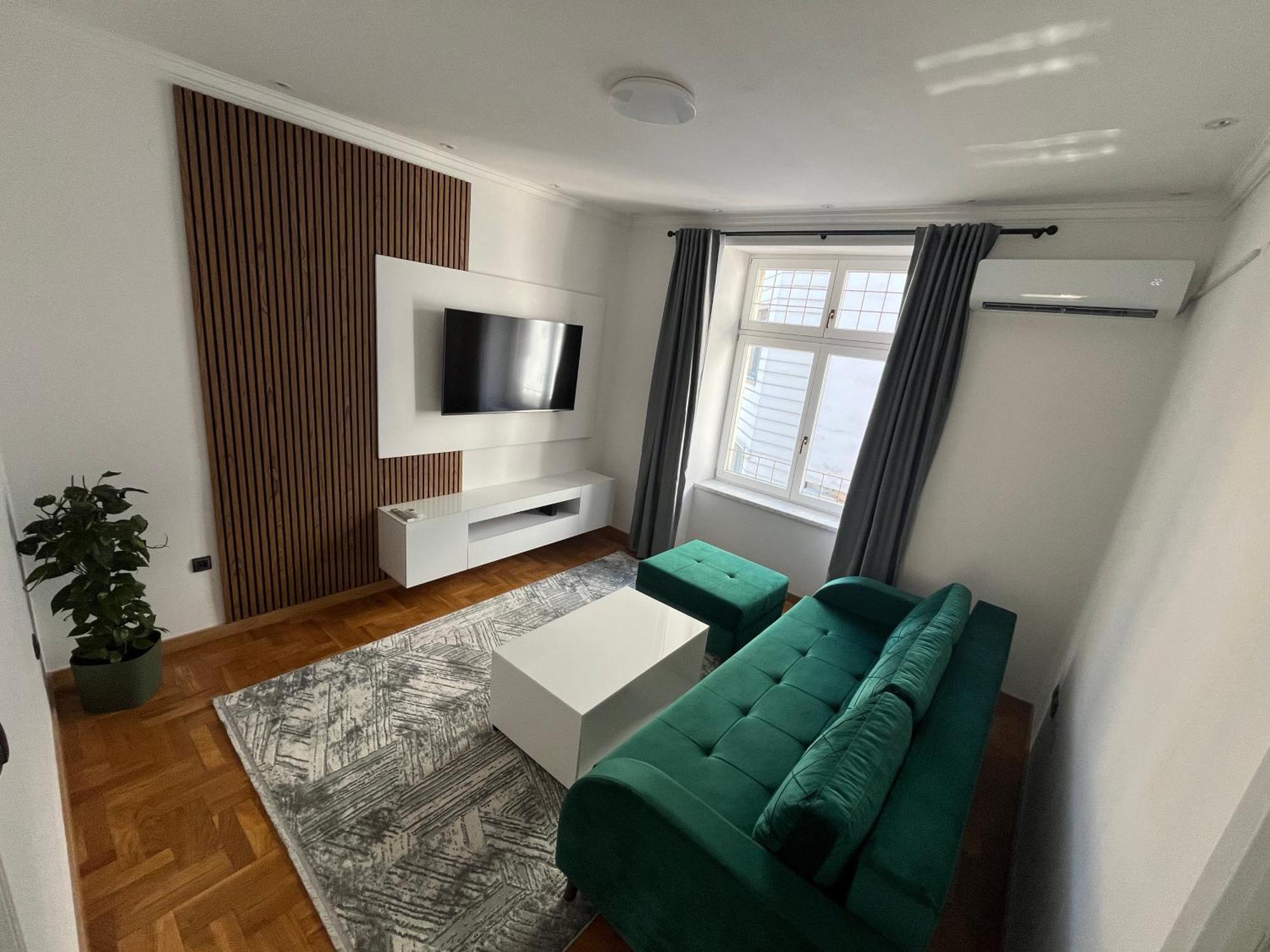 Sarajevo Luxury Apartment - 50 M From Old Sarajevo Clock Tower المظهر الخارجي الصورة